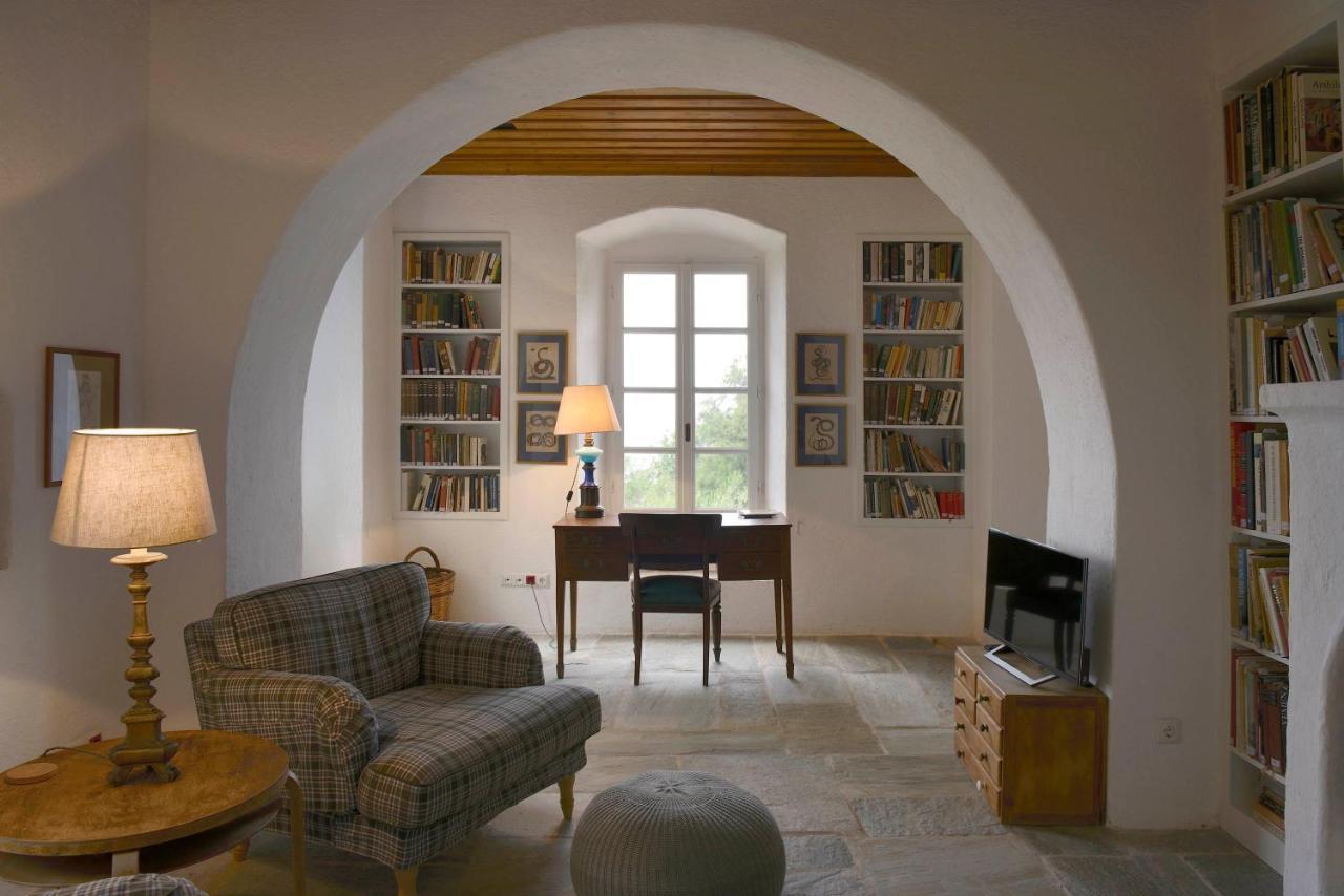 Patrick & Joan Leigh Fermor House Bed & Breakfast Kardamyli Dış mekan fotoğraf