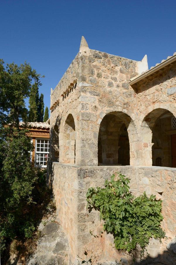 Patrick & Joan Leigh Fermor House Bed & Breakfast Kardamyli Dış mekan fotoğraf